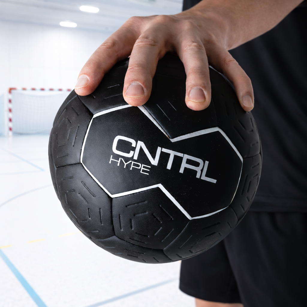 Handball richtig aufpumpen: Luftdruck & Ventil | CHAIZ